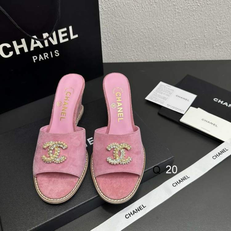 Picture of Chanel Shoes _SKUChanelsz35-40XX04122946